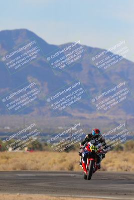 media/Dec-17-2023-CVMA (Sun) [[bf0c04832d]]/Race 2 Amateur Supersport Open/